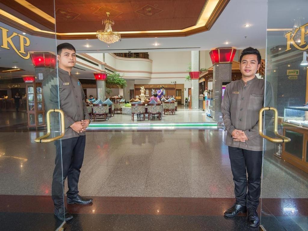 K.P. Grand Hotel Чантабури Экстерьер фото